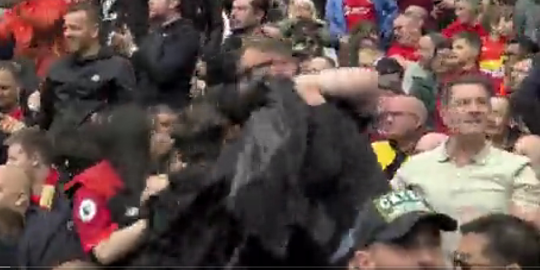 Liverpool, Cash