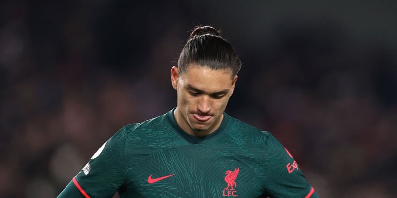 Liverpool, Pearce, Klopp, Nunez