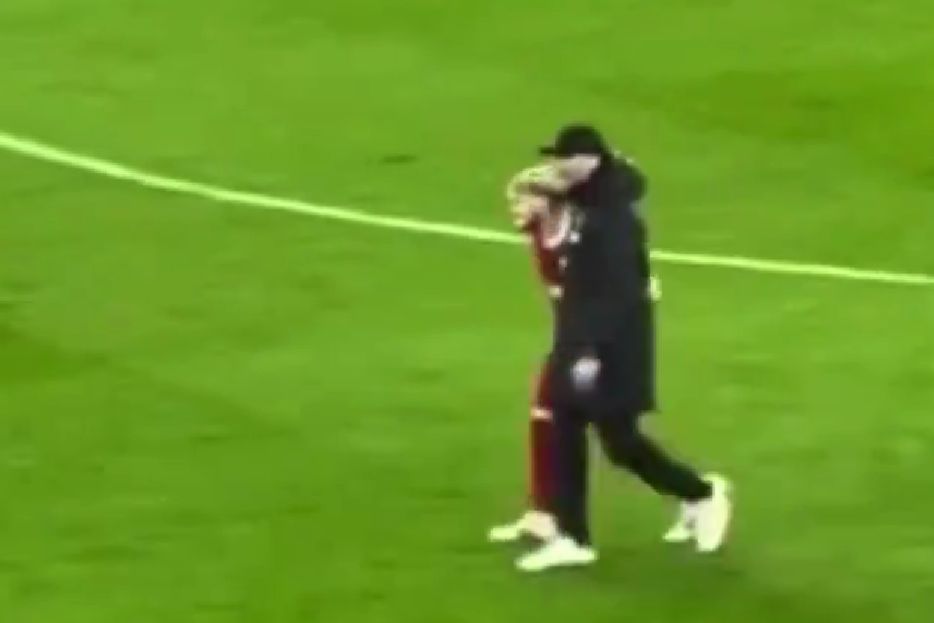 Elliott, Klopp, Man City
