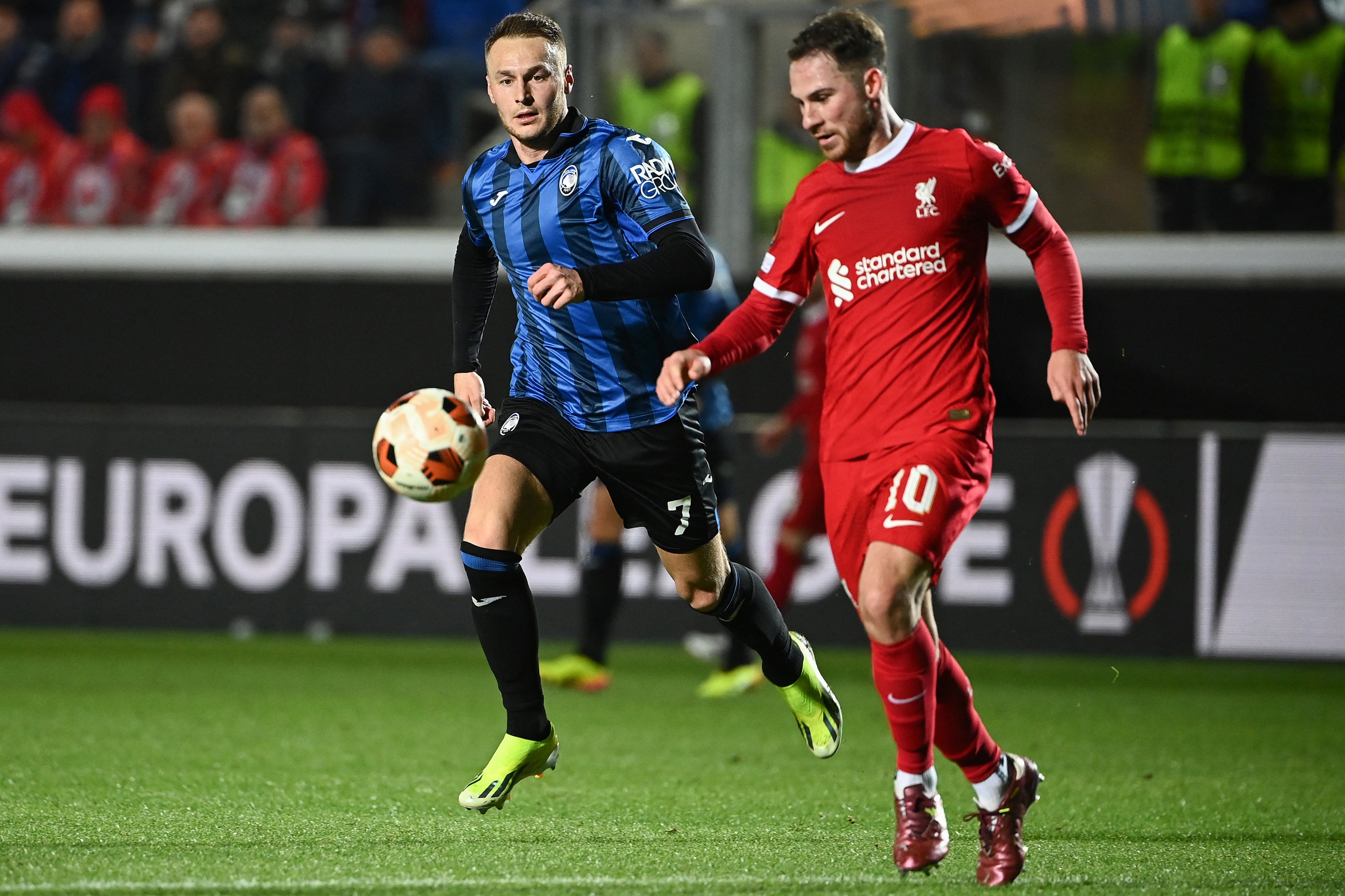 Koopmeiners, Romano Koopmeiners, Romano, Liverpool, Slot