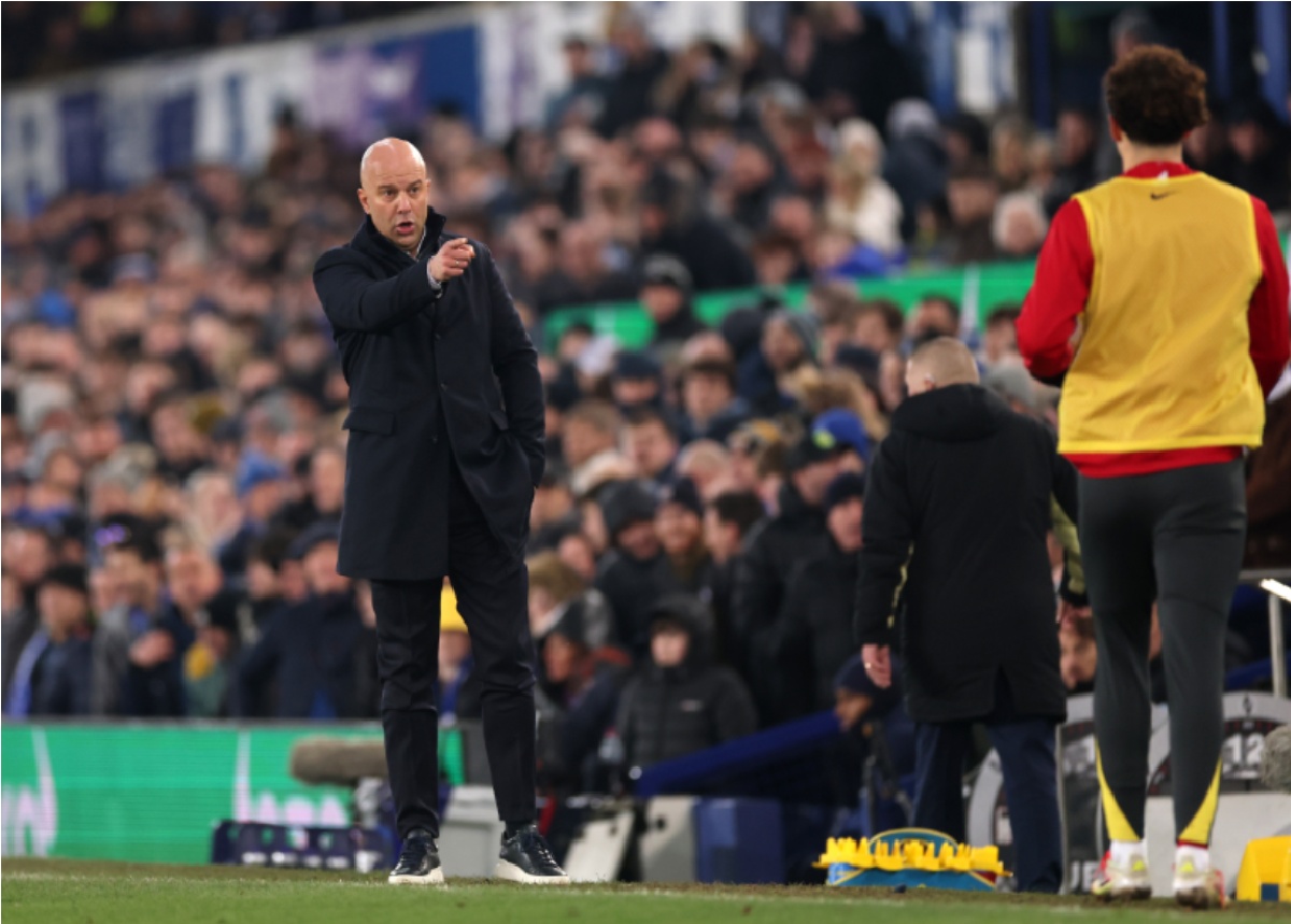 Arne Slot isn't yet banned from the touchline for Liverpool's match against Wolves