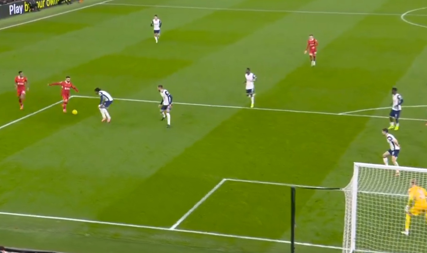 Mo Salah tees up Cody Gakpo to score against Tottenham
