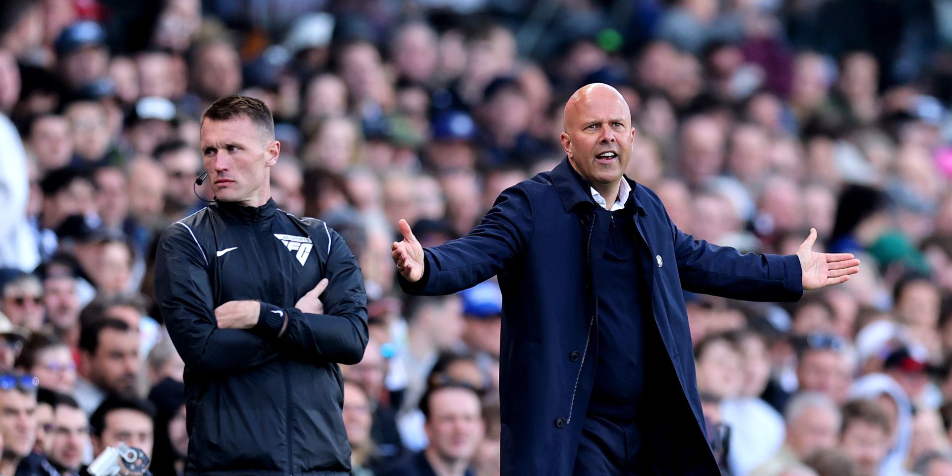 Arne Slot watching Liverpool against Fulham