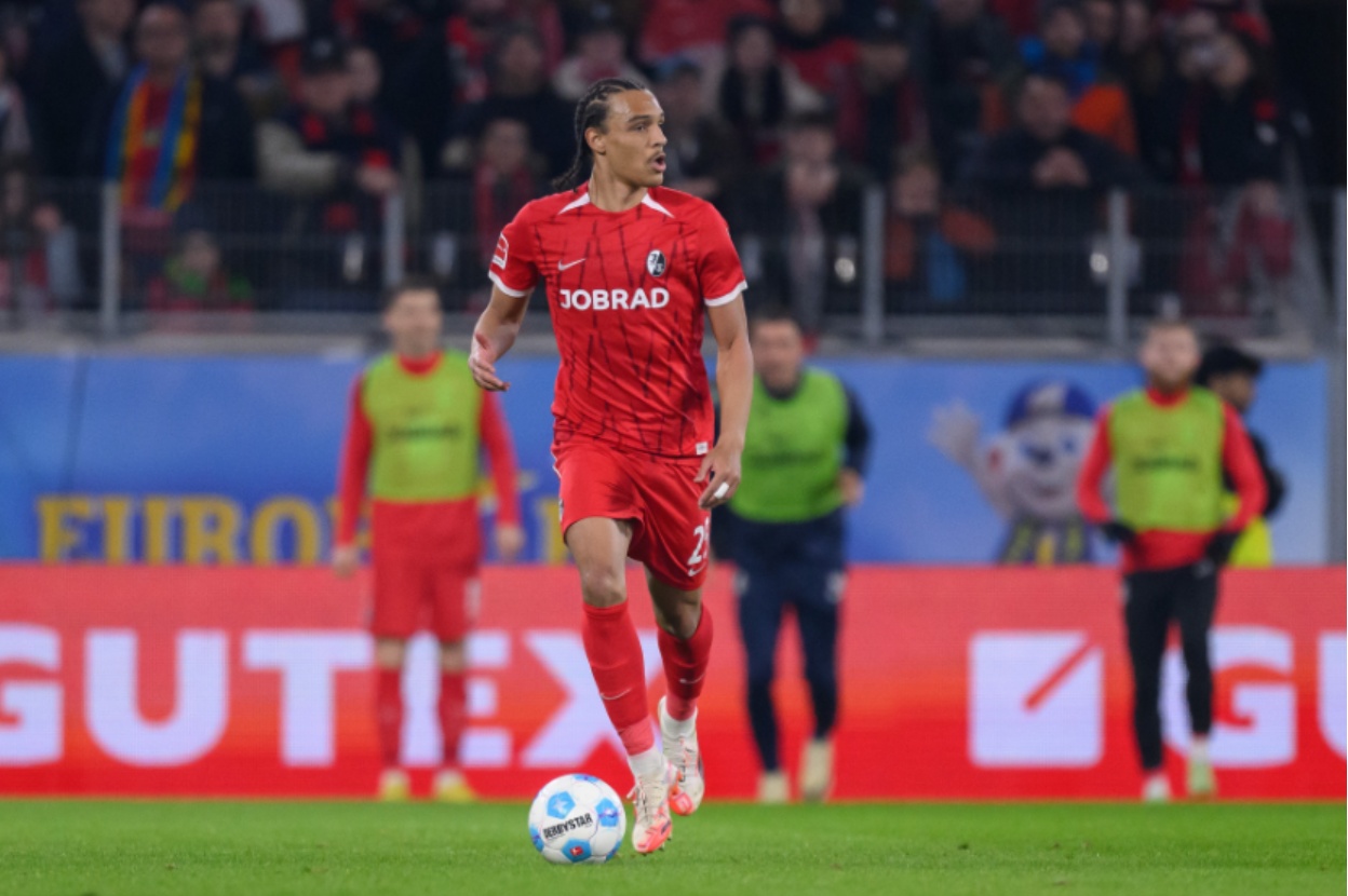 Liverpool have contacted the agents of Freiburg right-back Kiliann Sildillia