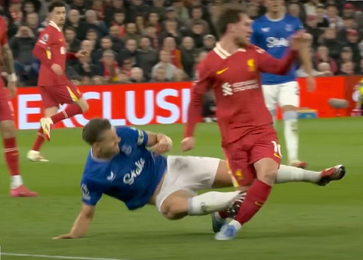 James Tarkowski apologised to Alexis Mac Allister for his dangerous challenge on the Liverpool midfielder