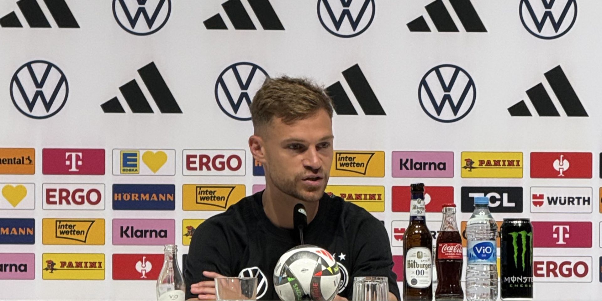 Joshua Kimmich speaks with the German press about Florian Wirtz