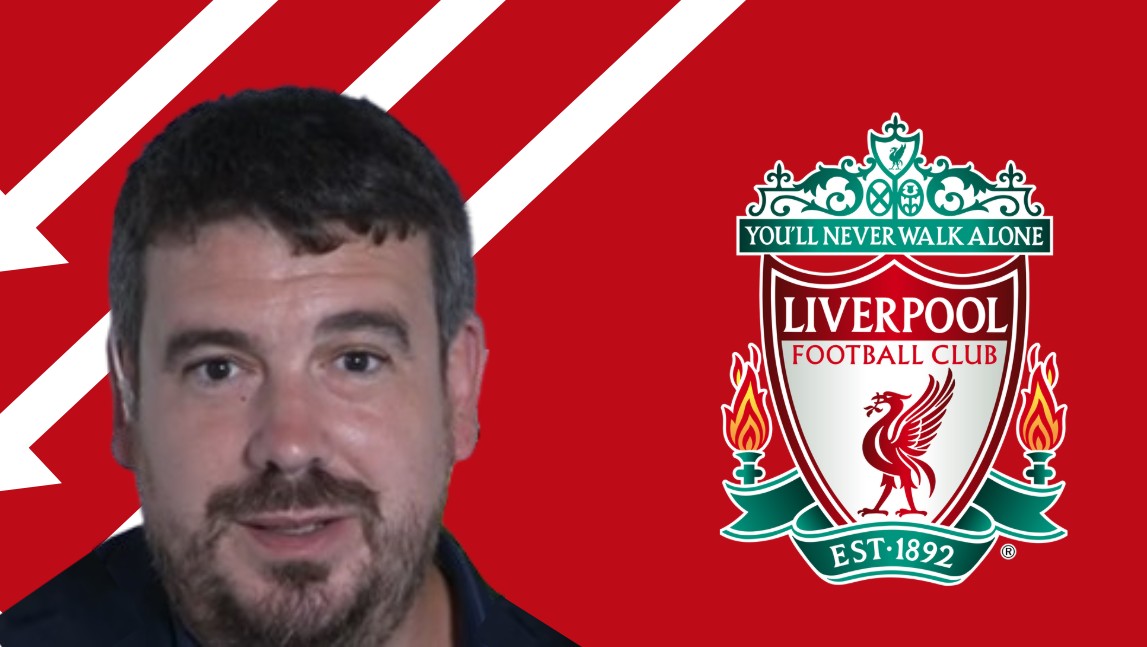 Alex Crook has said that 'dominoes are starting to fall' in Liverpool's pursuit of Alexander Isak