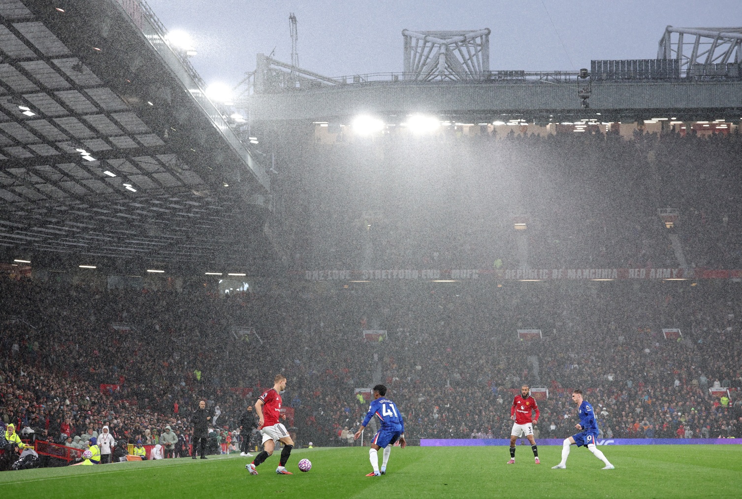 Chelsea were beaten 2-1 by Manchester United last weekend