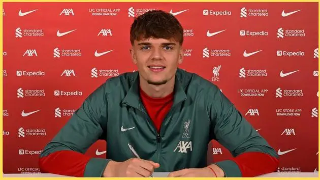 Liverpool goalkeeper Kornel Misciur signs a professional contract.