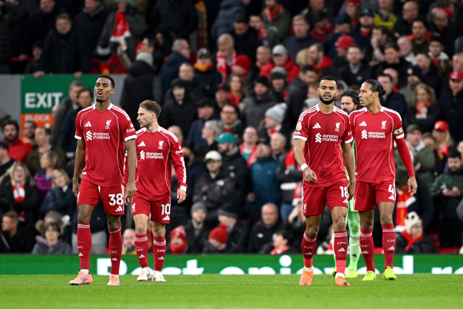 Ryan Gravenberch, Cody Gakpo and teammates of Liverpool react against Nottingham Forest