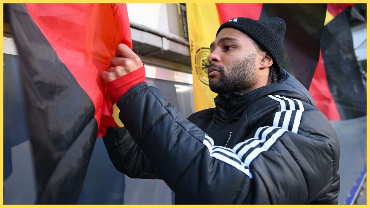 Serge Gnabry in Germany training