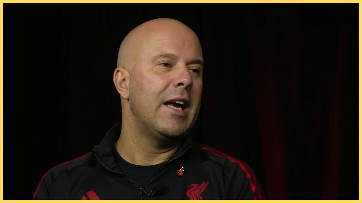 Arne Slot speaks about time wasting