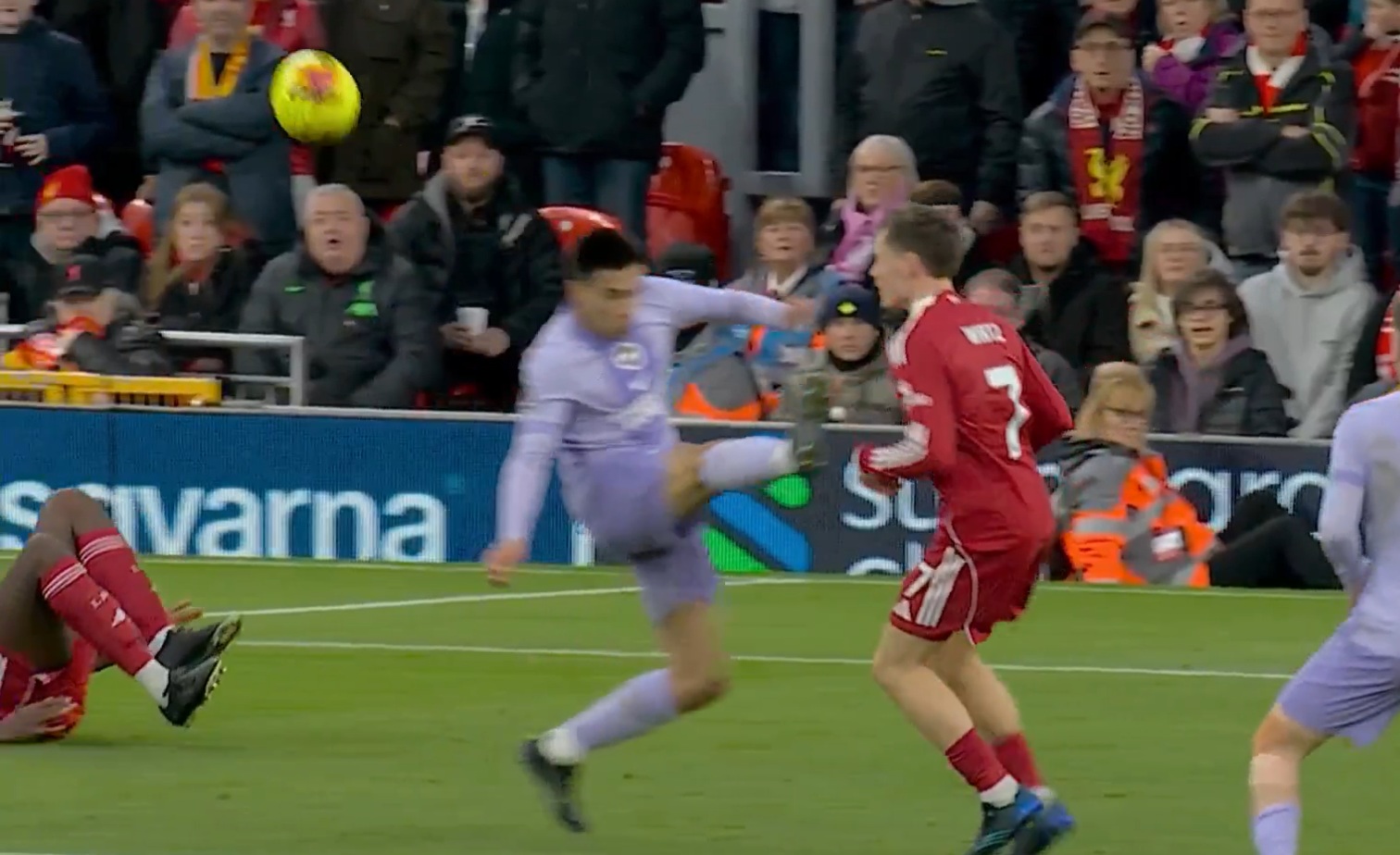 Florian Wirtz was caught by a chest-high challenge from Diego Gomez