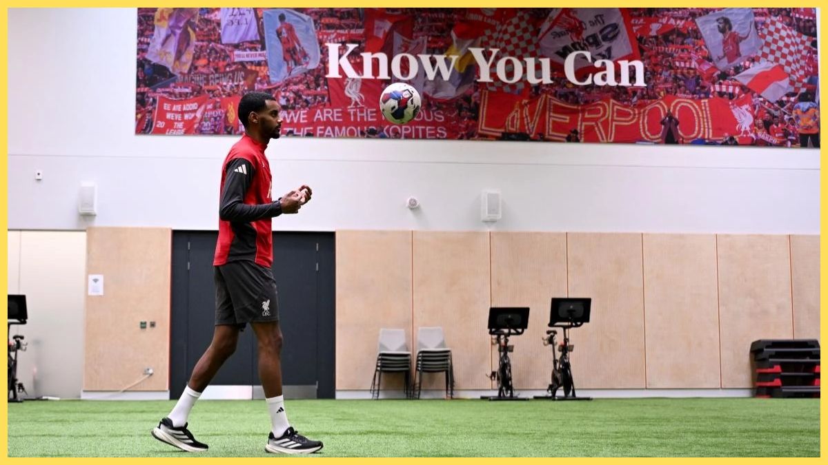 Alexander Isak returns to training