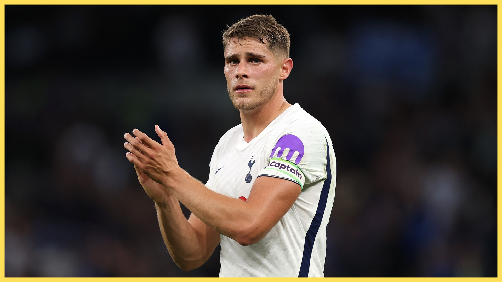 Liverpool transfer target Micky van de Ven claps his hands.