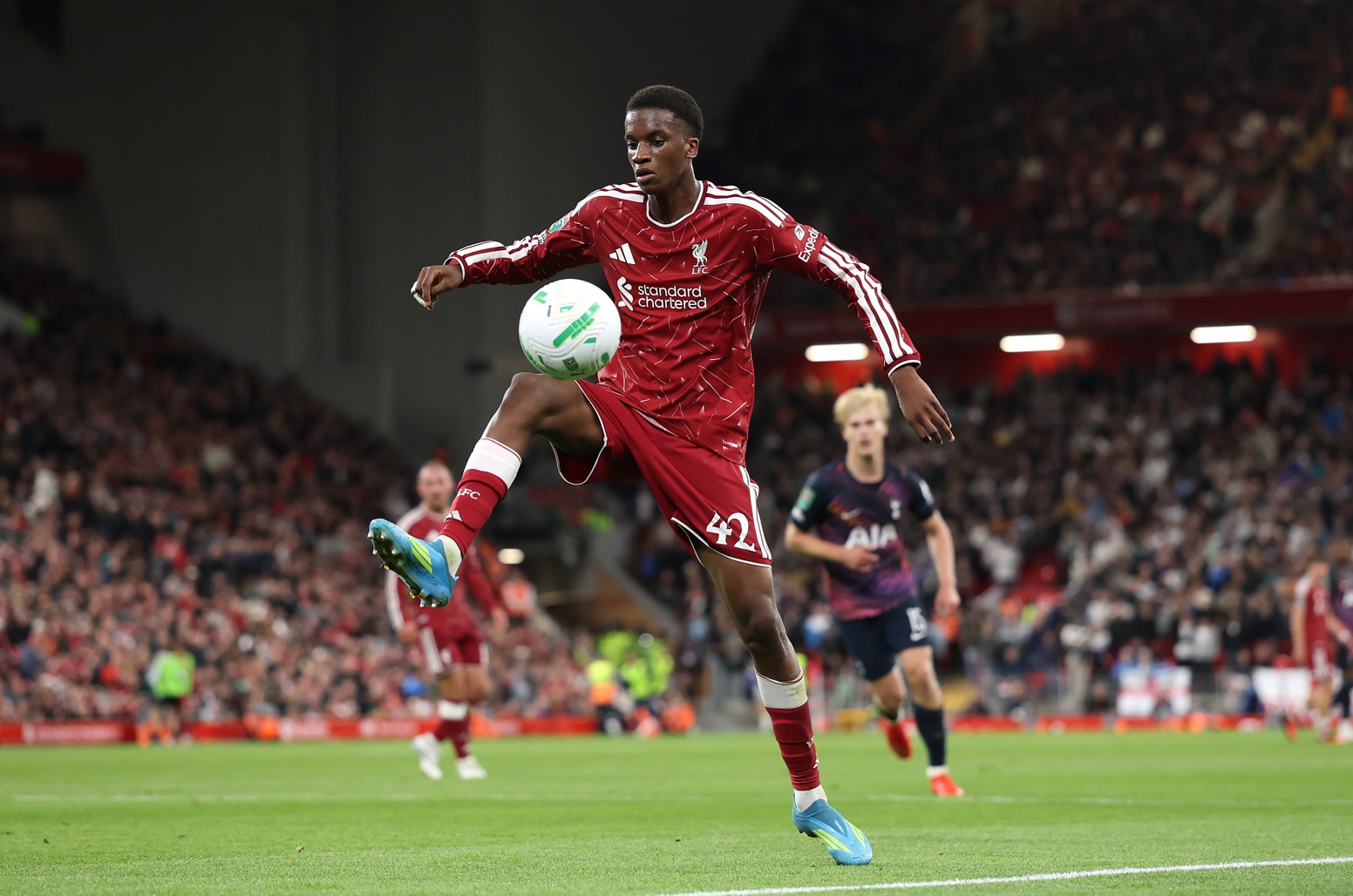 Trey Nyoni controls the ball